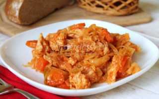Рецепт Тушёная капуста с курицей. Калорийность, химический состав и пищевая ценность.